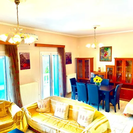 Hill House אגיוס גיורגיוס פגון