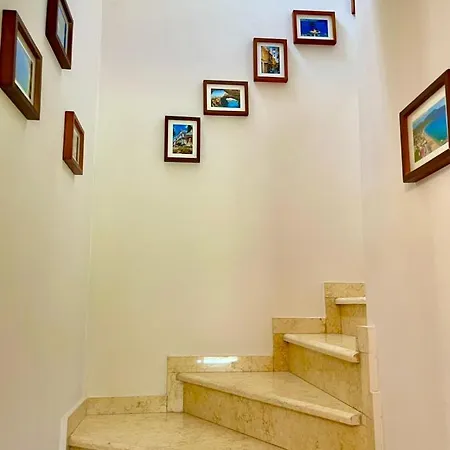 Hill House * אגיוס גיורגיוס פגון